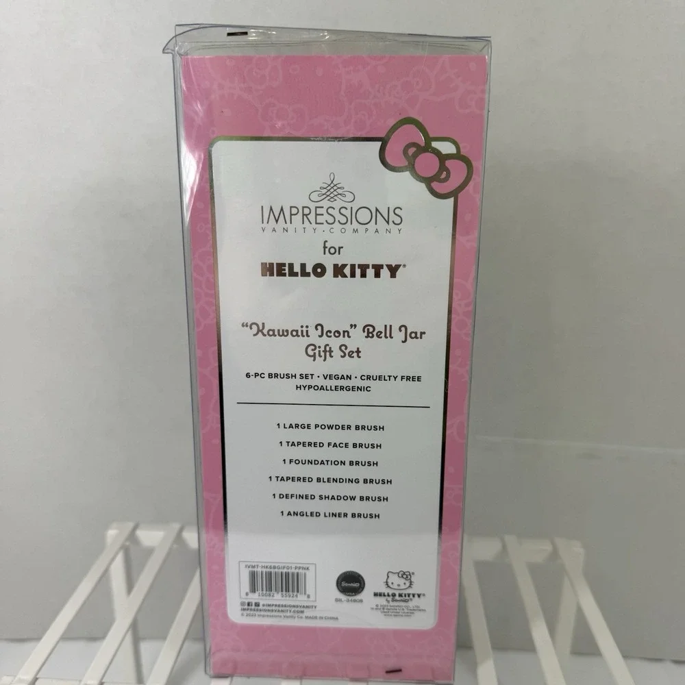 Hello Kitty 6 piece Makeup Brushes Kawaii Icon Bell Jar Gift Set Pearl Pink